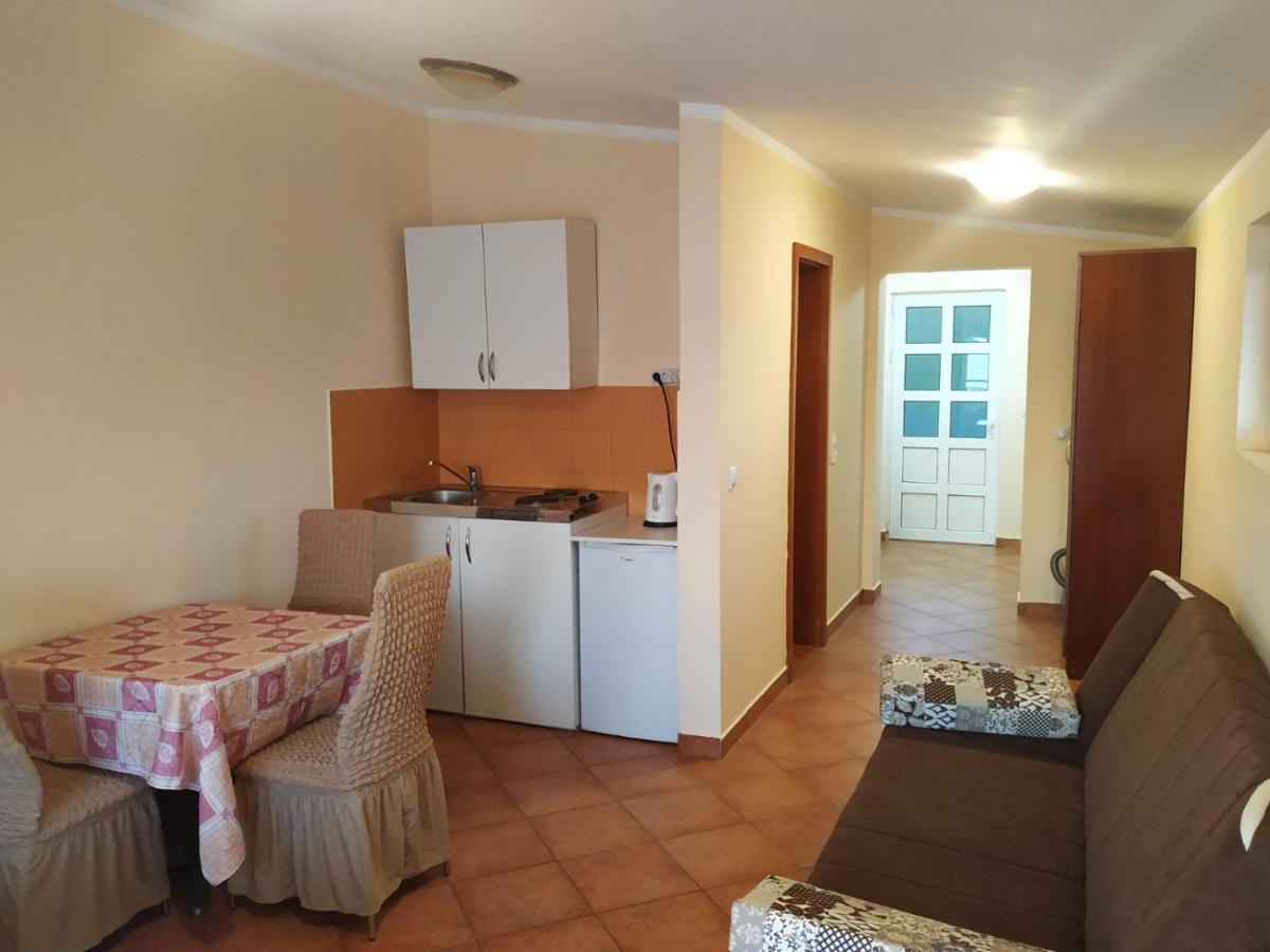 Apartmani Orange Dreams Sutomore Εξωτερικό φωτογραφία